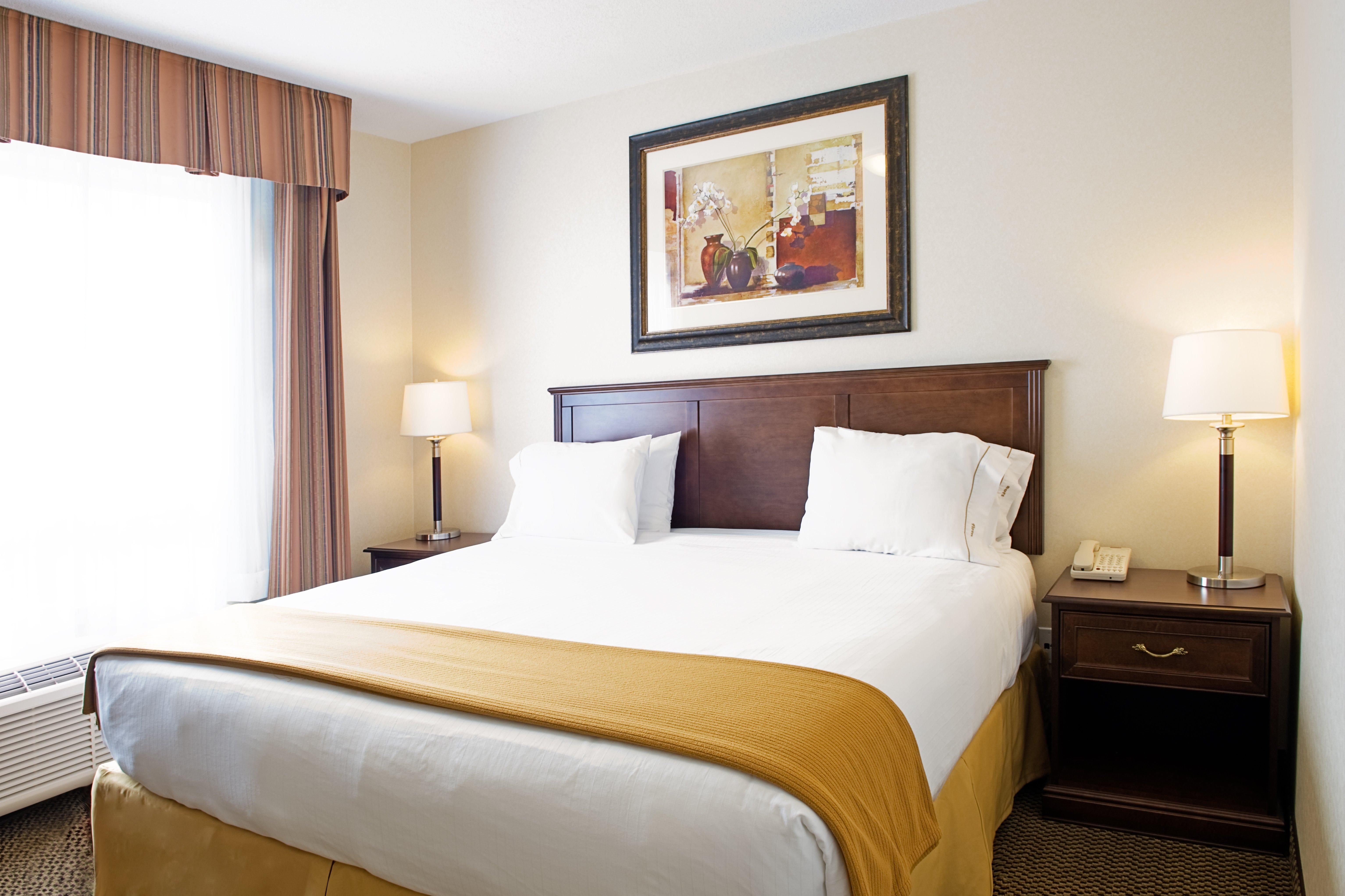 Holiday Inn Express Hotel & Suites - Slave Lake By Ihg Bagian luar foto