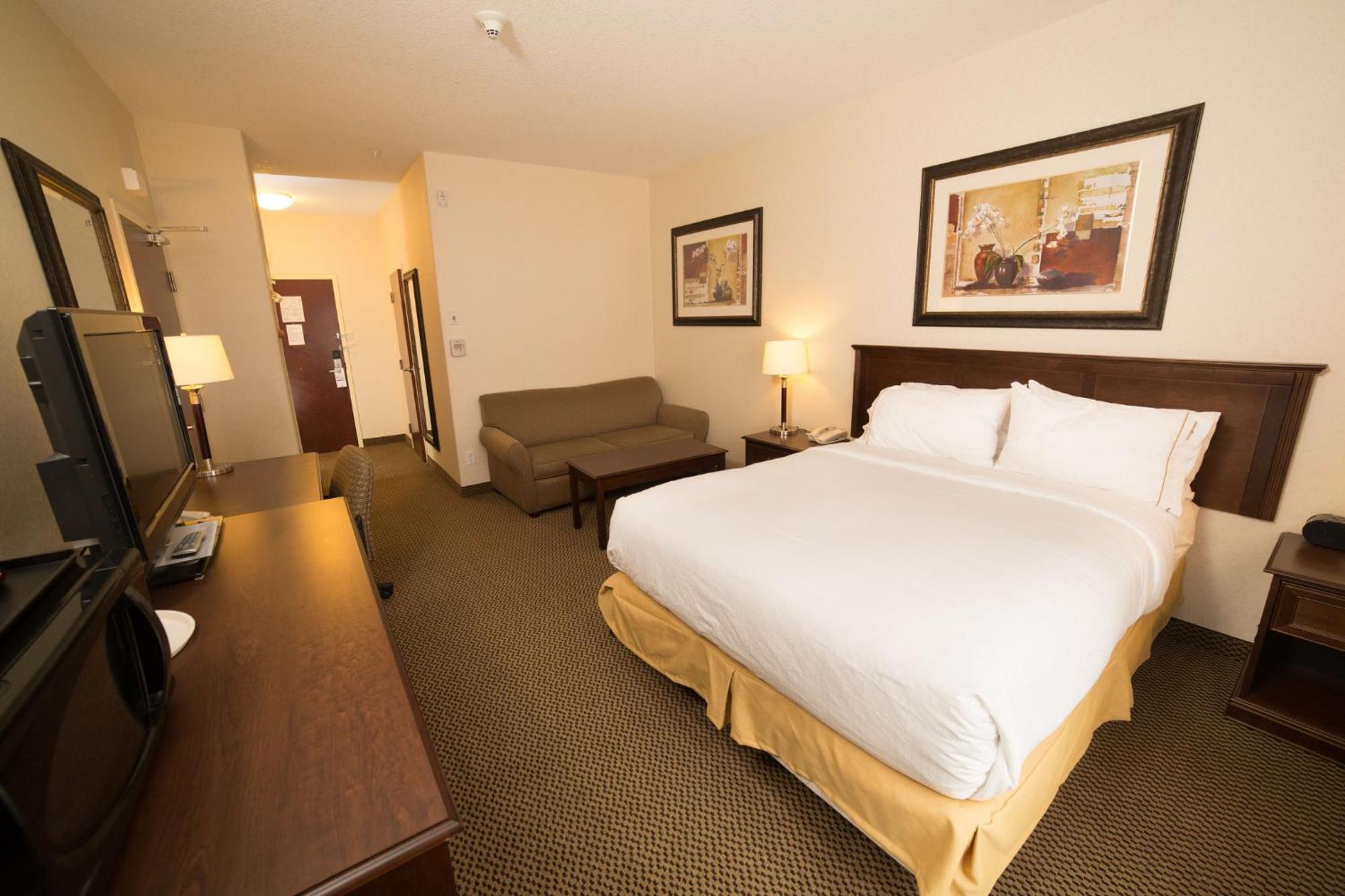 Holiday Inn Express Hotel & Suites - Slave Lake By Ihg Bagian luar foto